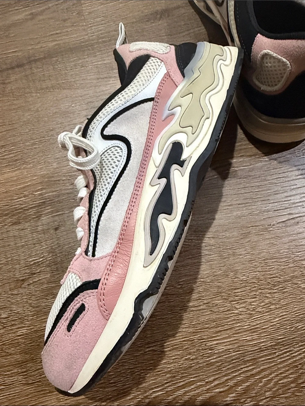 Sandro Flame Sneakers Pink White Black Women’s US 7.5 - Picture 8 of 13